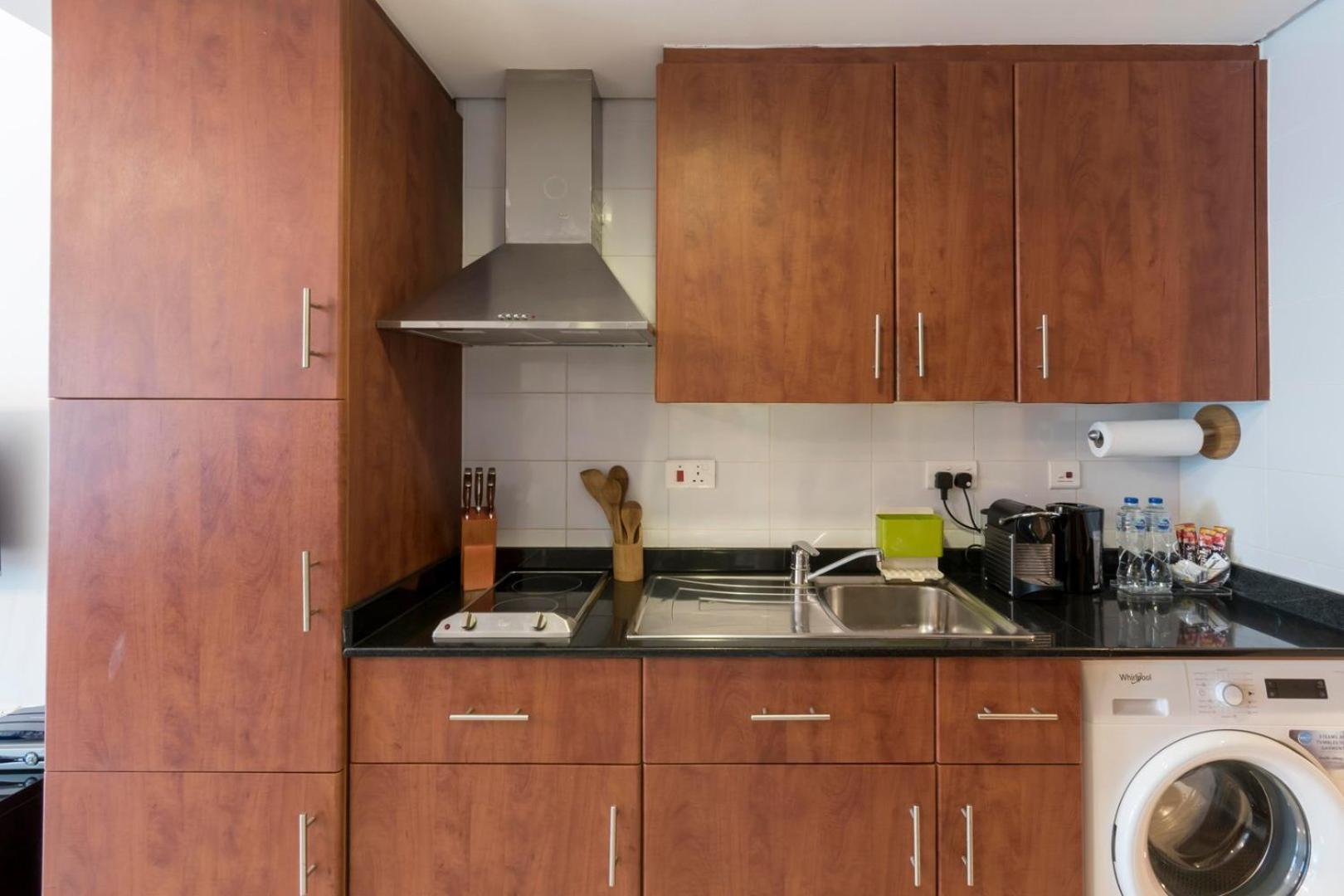 Guestready Homes - Hibernate Hideout Dubai